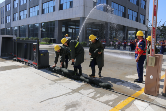 “以‘演’促防 以‘練’備戰(zhàn)”公司保稅區(qū)廠區(qū)開展2024年自然災(zāi)害（防臺風(fēng)、防汛）處置演練活動650.png